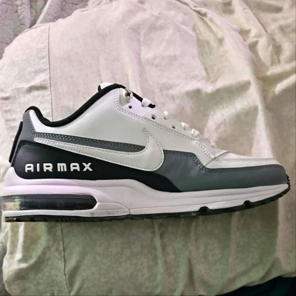 Air Max White and Gray Sneakers